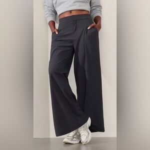 BNWT !! Athleta Pinnacle Trouser :: slate :: size 0